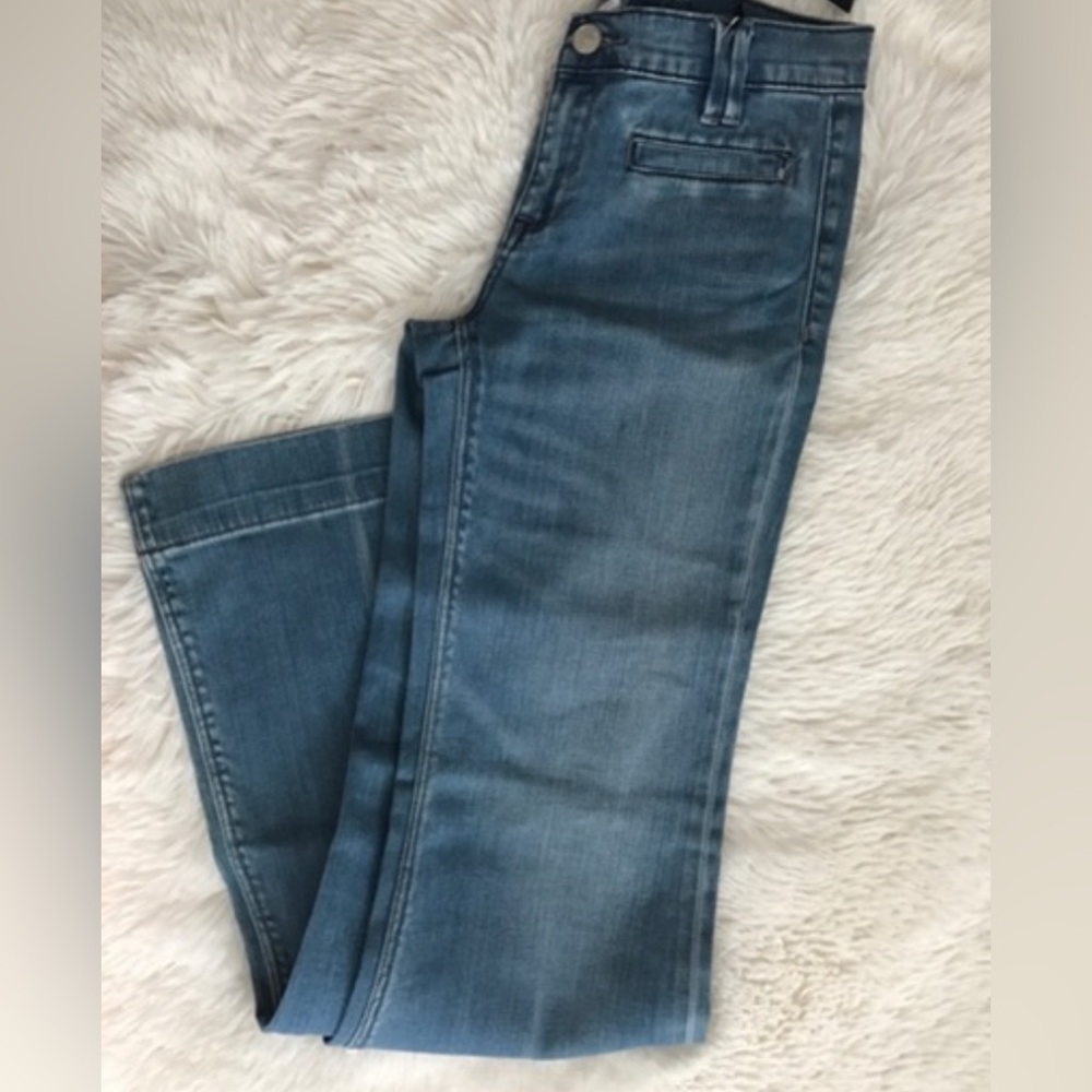 Martin & Osa wide leg slight flare denim jean women’s size 28 GUC